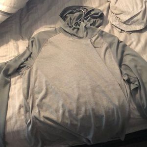 Nike men’s light hoodie